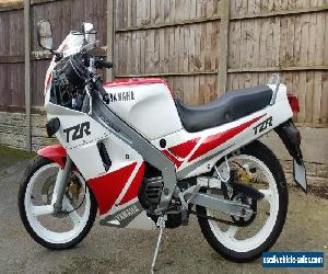 YAMAHA TZR125 MOTORCYCLE 1990
