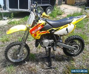 suzuki rm65 motocross bike