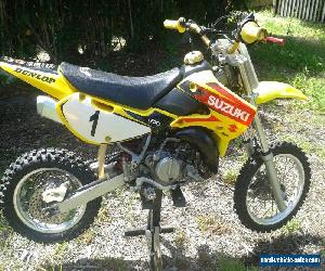 suzuki rm65 motocross bike