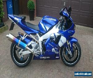 Yamaha R1 - 5JJ