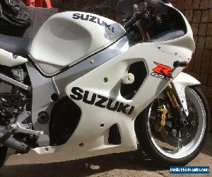 Suzuki GSXR 1000 K1 