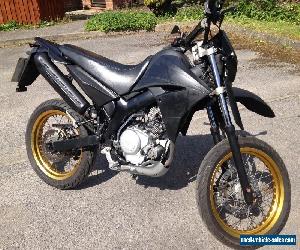 Yamaha XT125 X 2009. Super-Motard. Legal learner bike.