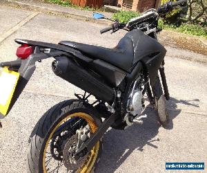 Yamaha XT125 X 2009. Super-Motard. Legal learner bike.