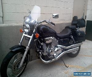 1998 Honda Magna