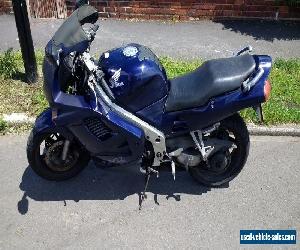 Honda VFR 750