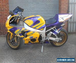 Suzuki GSXR 1000 K1 Corona/Alstare Replica  Low Miles