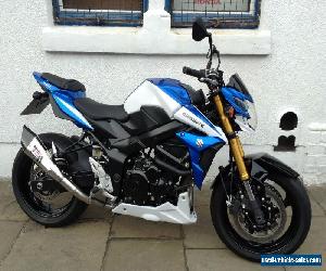 Suzuki GSR750 ABS - IMMACULATE - ONLY 854 MILES