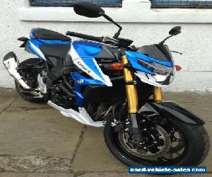 Suzuki GSR750 ABS - IMMACULATE - ONLY 854 MILES