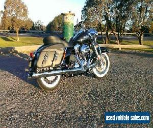 harley davidson road king classic 2014 only1300klm still under new bike wty