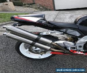 APRILIA RSVR RSV 1000 MILLE 01/2002 MODEL 46508KMS  MODEL PROJECT MAKE AN OFFER