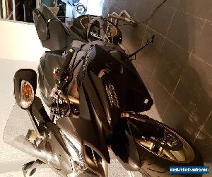 Suzuki gsxr1000LO.2010..ltd titanium model