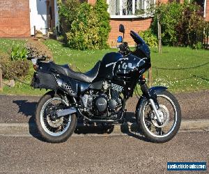 triumph tiger 900