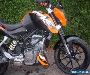 KTM 125 cc Duke Naked MOTORCYCLE