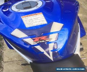 GSXR 750 K8