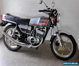 Suzuki GT250 X7