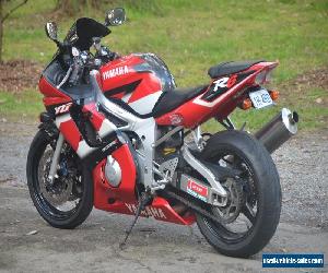 Yamaha YZF R6 2001 Model