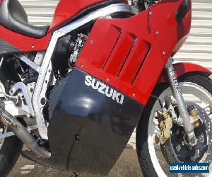 Suzuki GSXR750 1985 mod