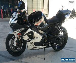 SUZUKI GSX-R1000K5 2005  - ROAD BIKE / MOTORCYCLE / TRACK BIKE