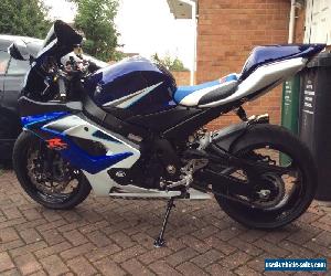 2007 SUZUKI GSXR 1000 K6 BLUE & WHITE FULL SUZUKI SERVICE HISTORY, NO RESERVE