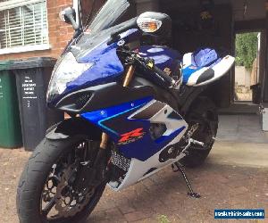 2007 SUZUKI GSXR 1000 K6 BLUE & WHITE FULL SUZUKI SERVICE HISTORY, NO RESERVE