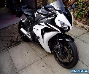 Honda CBR1000R Fireblade 2010