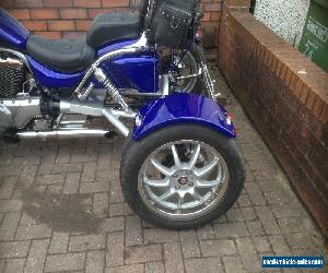 1996 SUZUKI  BLUE TRIKE VS800