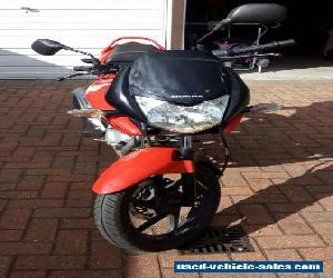 Red Honda CBF 125