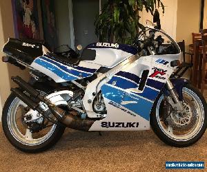 1990 Suzuki RGV250 SP VJ22A