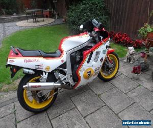 1990 SUZUKI GSXR 750 BARRY SHEENE REPLICA VGC EX RUNNER MOT APRIL 18 NO RES