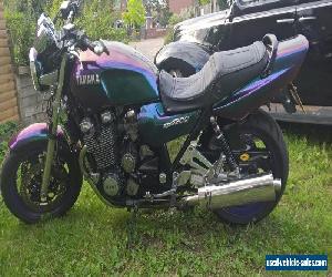 Yamaha XJR 1200