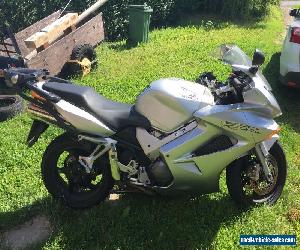 Honda VFR 800 2004 10 months MOT