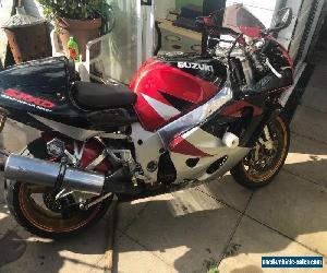 suzuki gsxr 750 srad