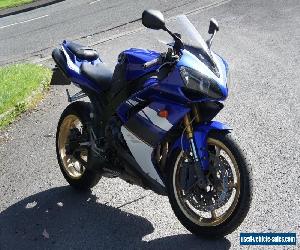 Yamaha YZF R1