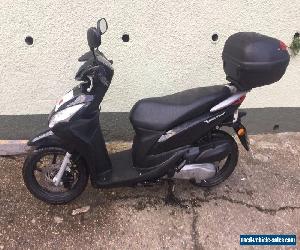 Honda Vision 50 Moped