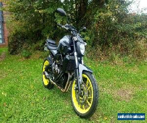 Yamaha mt07 abs fluo low miles immaculate a2 2016