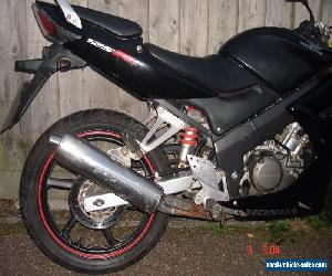 HONDA CBR 125 2004 LEARNER LEGAL FREE LOCAL OR NATIONAL DELIVERY