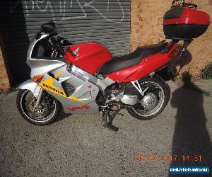 HONDA VFR800 1999 ANNIVERSARY MODEL ORIGINAL GREAT V4 SPORTS TOURER CHEAP 