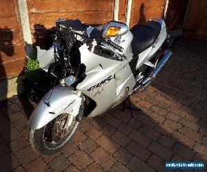 Honda CBR 1100xx Super Blackbird *CRASH DAMAGED FRONT END* for Sale