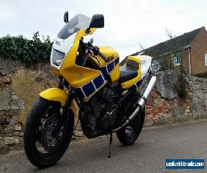 Yamaha TRX850 YZF R6