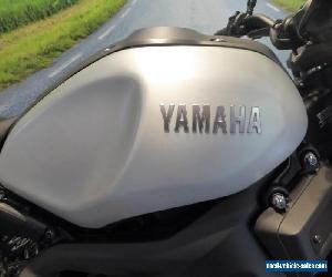 YAMAHA XSR900 - recently reduced