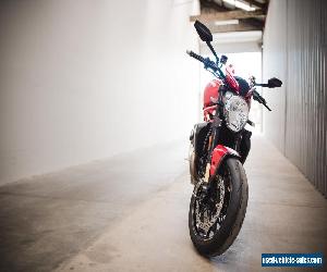 DUCATI MONSTER 1200R