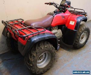 RED HONDA FOREMAN 400 CC 2 & 4WD SELECTABLE 4X4 MANUAL OFF-ROAD QUAD BIKE