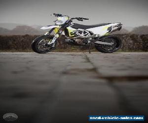 2016 Husqvarna 701 supermoto 