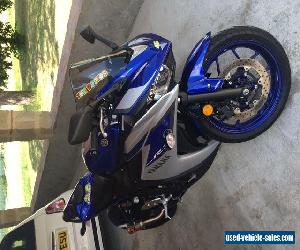 Yamaha R3 320