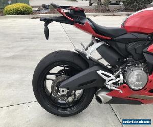 DUCATI 959 PANIGALE 04/2016 MODEL 4562KMS PROJECT MAKE AN OFFER  