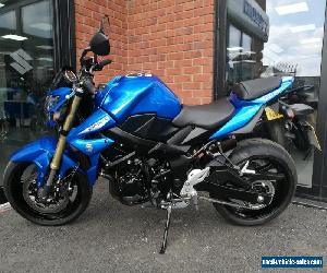 SUZUKI GSR750 A L6 ABS VERSION PRISTINE BIKE WITH 68 MILES AND YOSHIMURA CAN