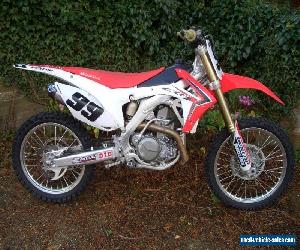 2013 Honda CRF450R World Edition - 449cc Moto Cross 2013MY 