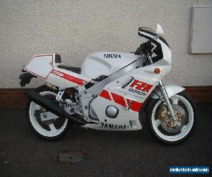 YAMAHA FZR400 EXUP MINI OWO1 1WG