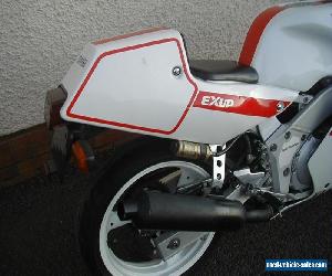 YAMAHA FZR400 EXUP MINI OWO1 1WG