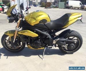 TRIUMPH SPEED TRIPLE 1050 08/2013 MODEL 22155 KMS PROJECT MAKE OFFER